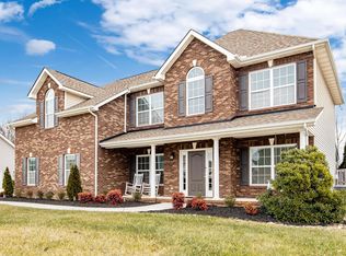 2717 Daventry Dr, Maryville, TN 37804