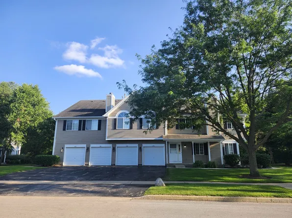 656 Silver Creek Rd #20A, Woodstock, IL 60098