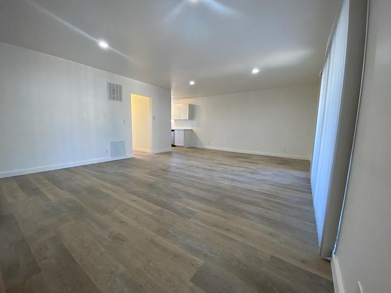 1st image of 1625 Laguna St APT 18