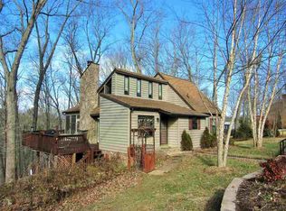 150 Hillcrest Dr, Amherst, VA 24521