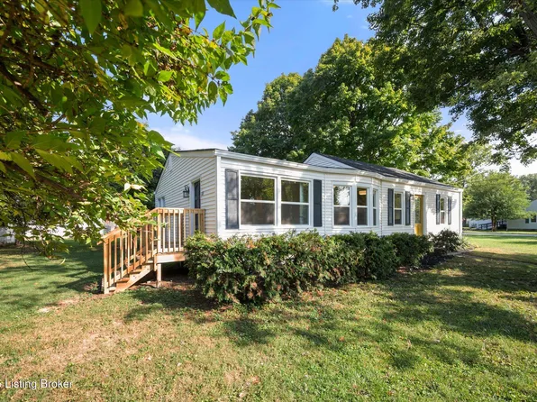 4729 Graston Ave, Louisville, KY 40216