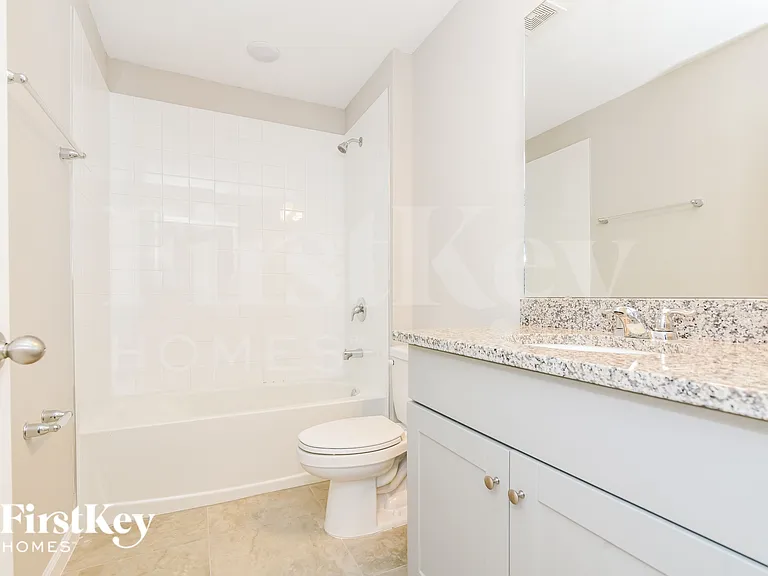 449 Earhart Dr — Photo 13