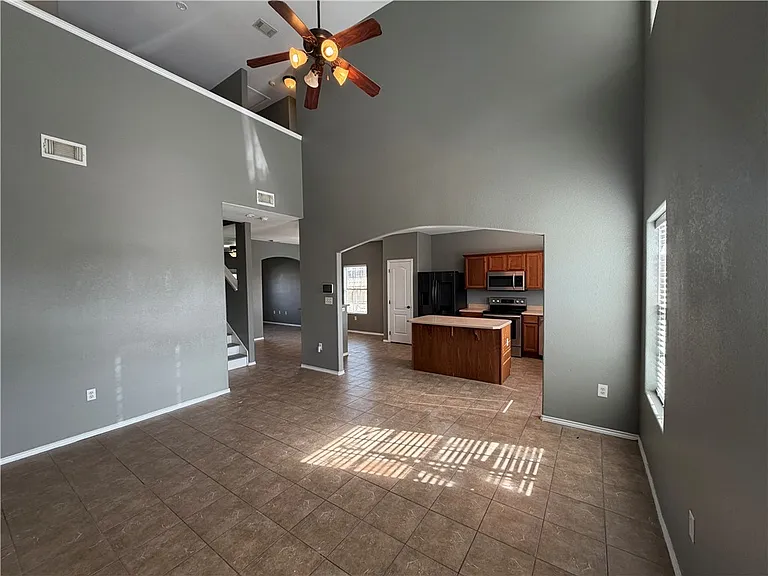 5509 Candace St — Photo 15