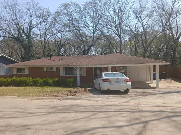 4704 N Vine St, North Little Rock, AR 72116