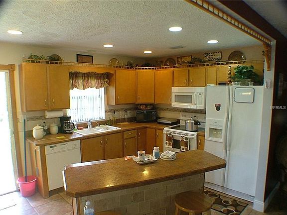 5th image of 3204 Fletcher Ave