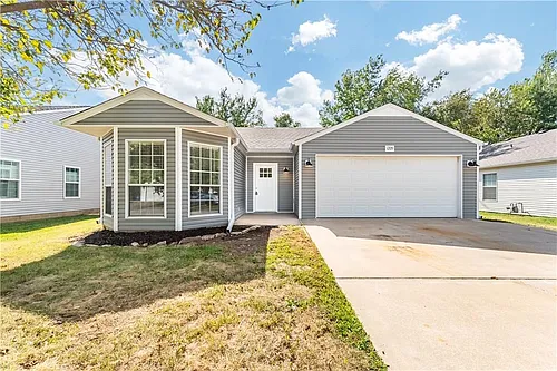 1209 Spring St Photo 1