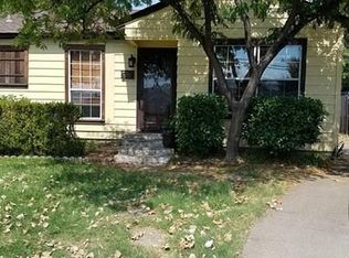 621 SE 3rd St, Grand Prairie, TX 75051