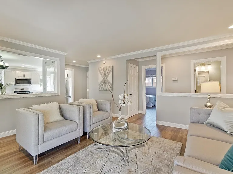 5259 Meridian Ave — Photo 7