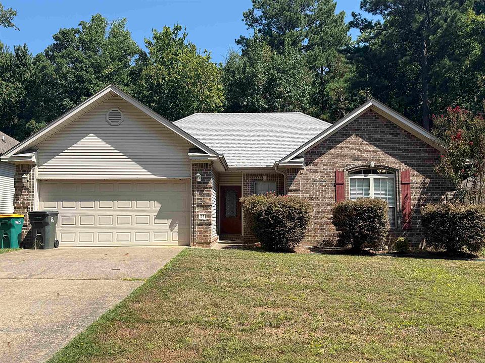 1st image of 14 Ponds Edge Ln