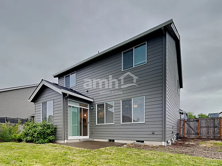 1013 NE 11th Way — Photo 20