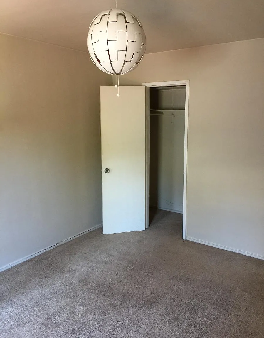 1 bed, 702 sqft, $3,800 — Photo 3