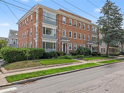543 Lloyd Ave APT 5, Providence, RI, 02906