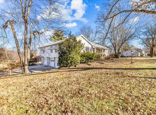 3843 E Farm Road 156, Springfield, MO 65809