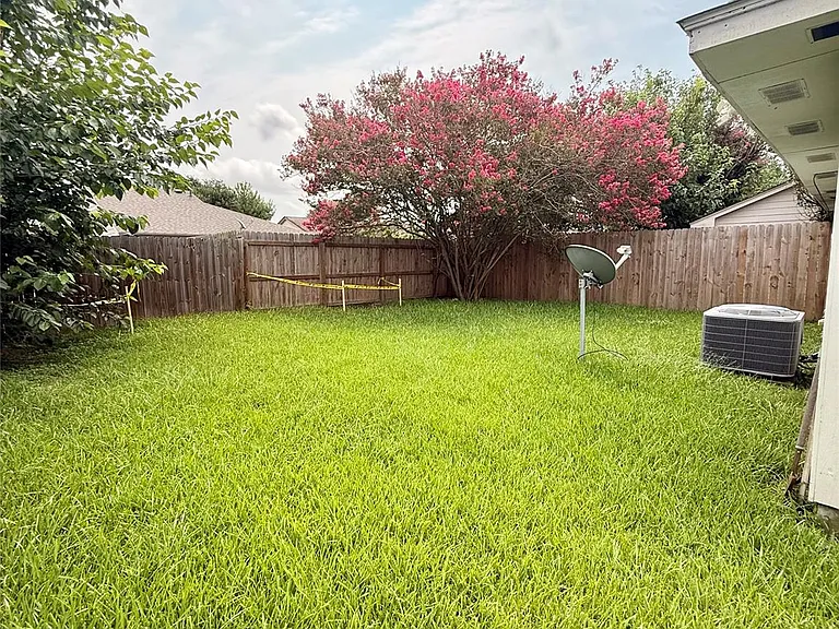 7118 Haven Creek Dr — Photo 11