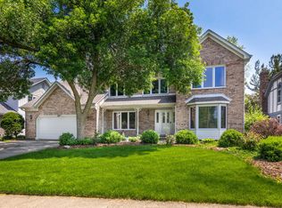 1620 Chippewa Dr, Naperville, IL