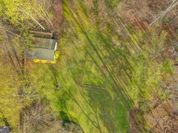 940 Winnbrook Dr, Dacula, GA 30019