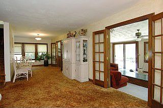 Living room/dining room combo