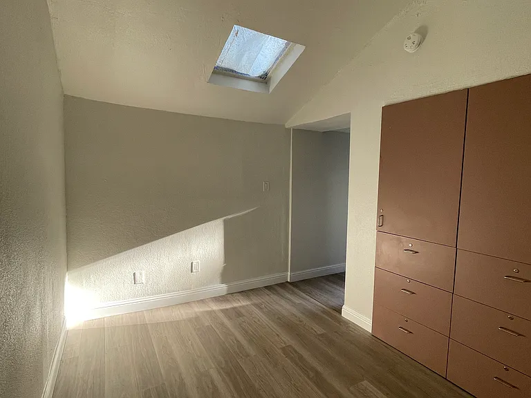 476 Arleta Ave #B — Photo 18