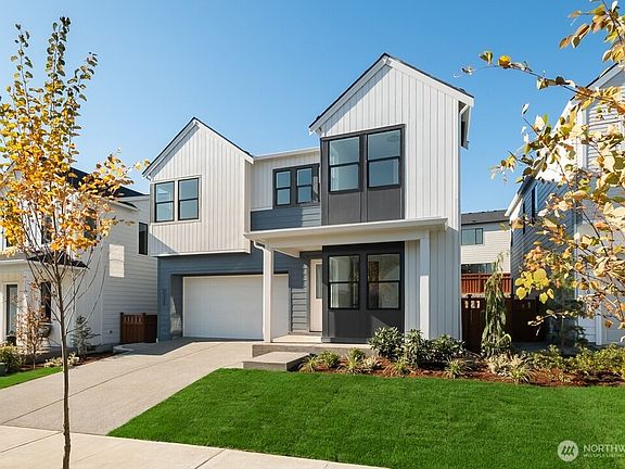 2nd image of 15314 204th Avenue E #21