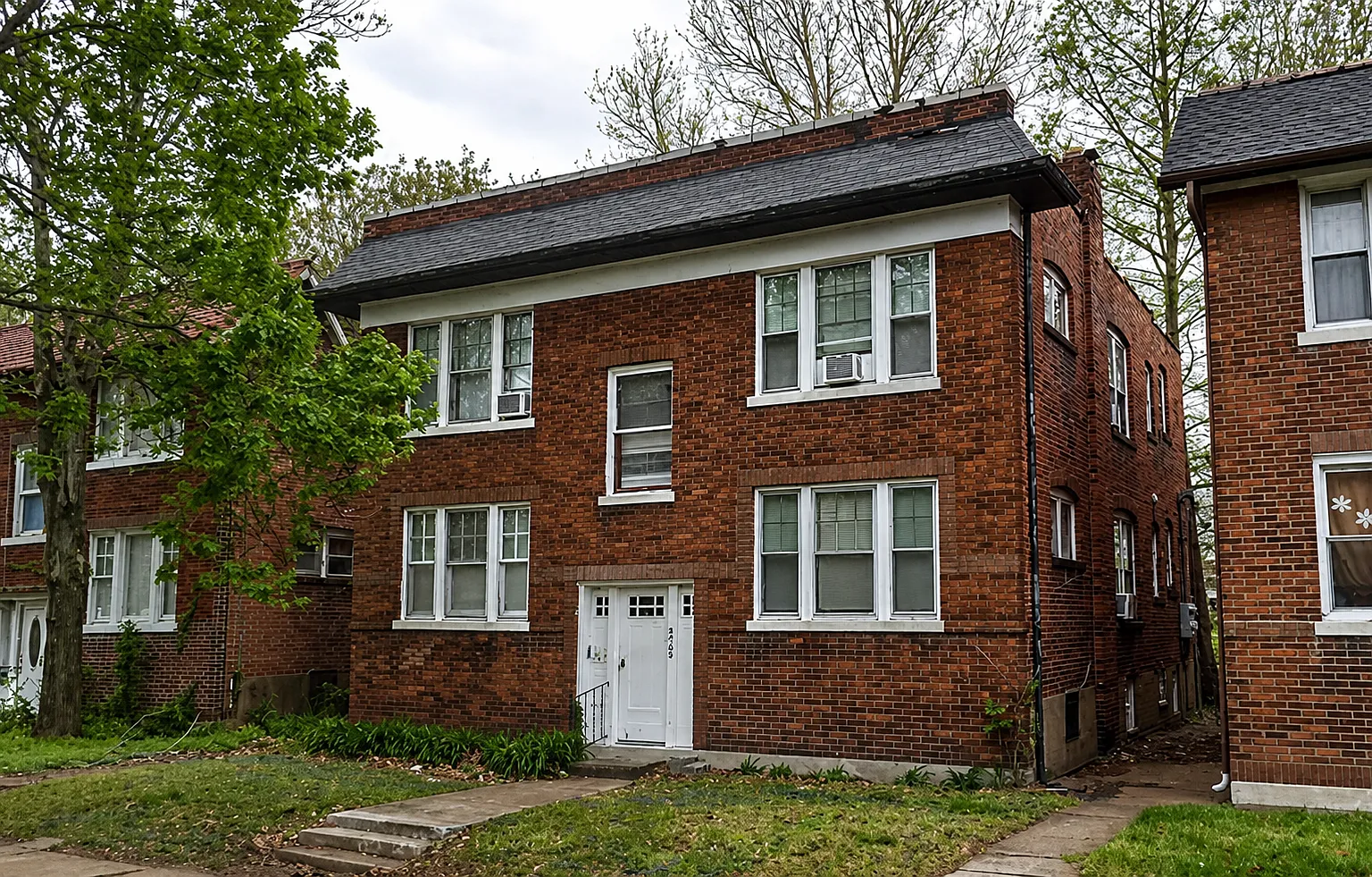 4505 Minnesota Ave — Photo 1