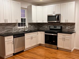 21 Almira St, Bloomfield, NJ 07003