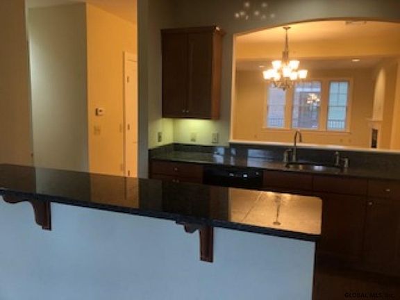 5th image of 30 Whistler Ct Unit 413