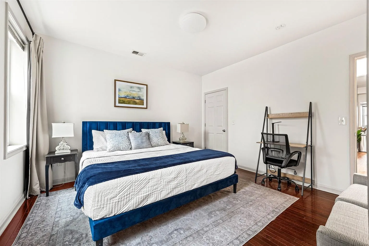 2 bed, 1.0 bath, 700 sqft, $18,186 — Photo 1