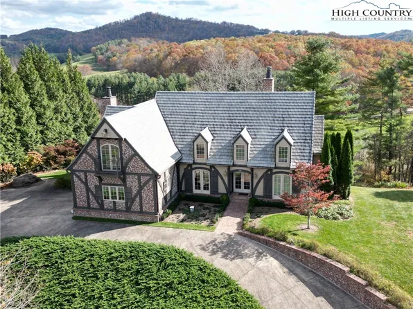 520 E Landing Ridge Circle, Jefferson, NC 28640