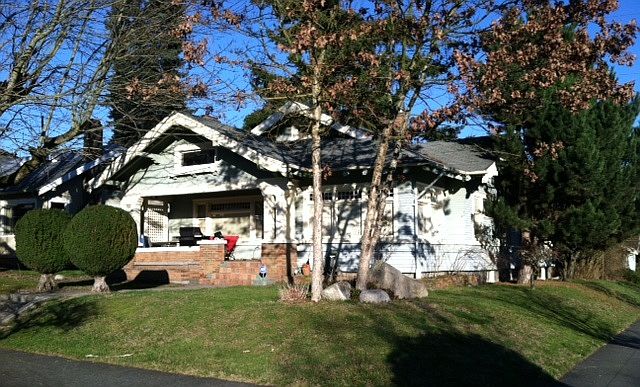 1st image of 723 S Cushman Ave