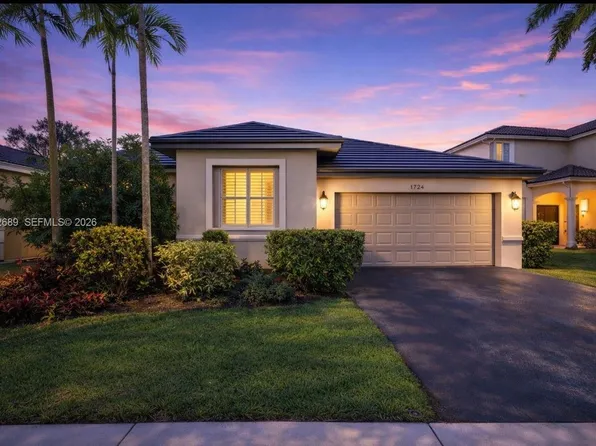 1784 Aspen Ln, Weston, FL 33327