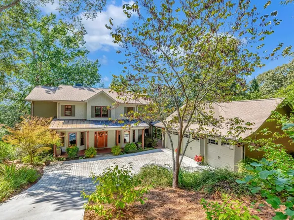440 Overlook Dr, Fair Play, SC 29643