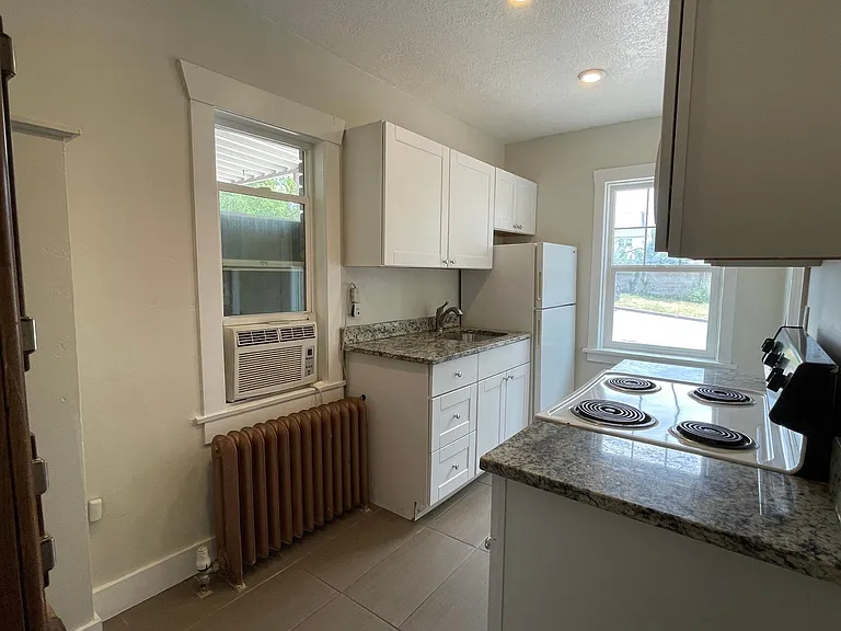 530 N Columbus St #3 — Photo 4