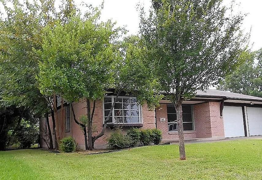 1st image of 1315 Belaire Dr