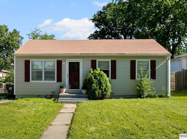 1030 Hartley St, Lincoln, NE 68521
