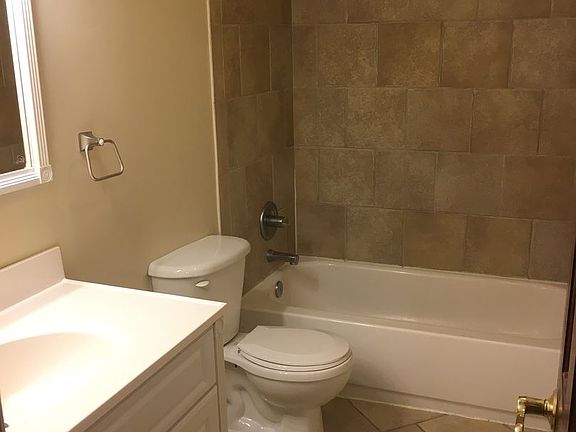 4th image of 603 N Davis Ave