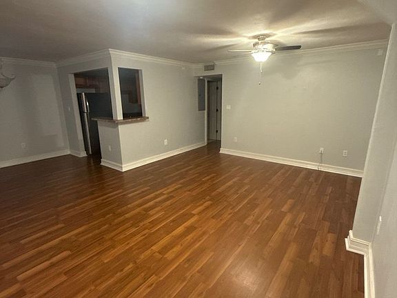 4th image of 119 Cadiz St Unit 207