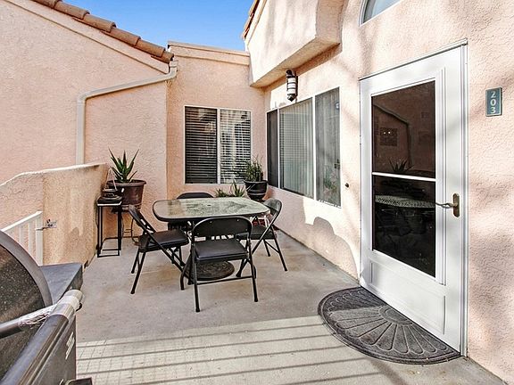 3rd image of 24479 Valle Del Oro Unit 203