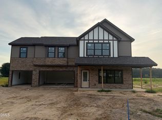1572 Eastbay Dr, Fayetteville, NC 28312