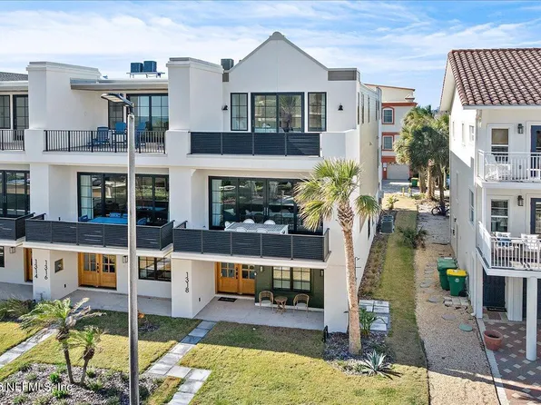 1318 1ST Street N, Jacksonville Beach, FL 32250