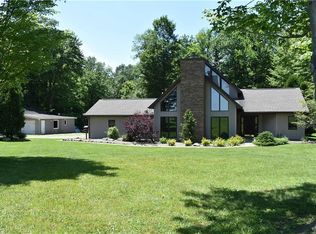 12634 Swailes Rd, Waterford, PA 16441