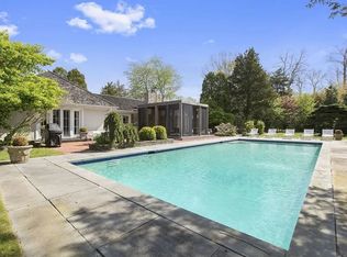 56 Barkers Island Rd, Southampton, NY 11968