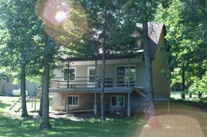 2nd image of 40235 Aerovilla Rd