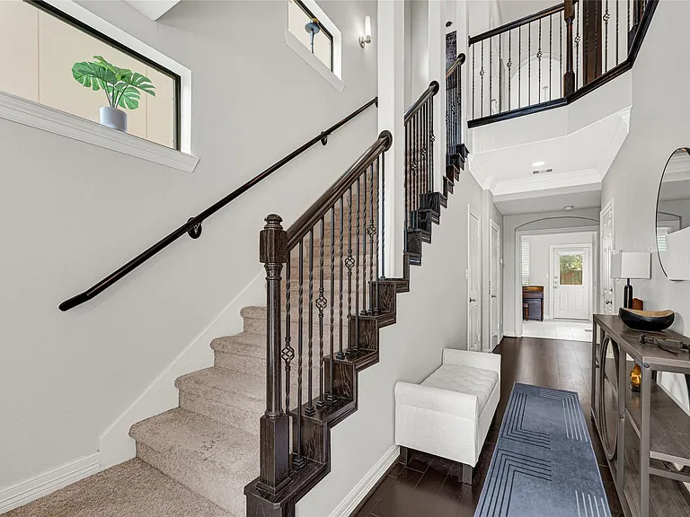 2815 Kings Retreat Cir — Photo 3