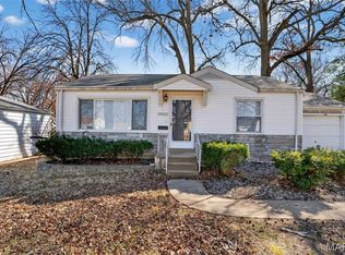 10522 Byfield Dr, Saint Louis, MO 63137