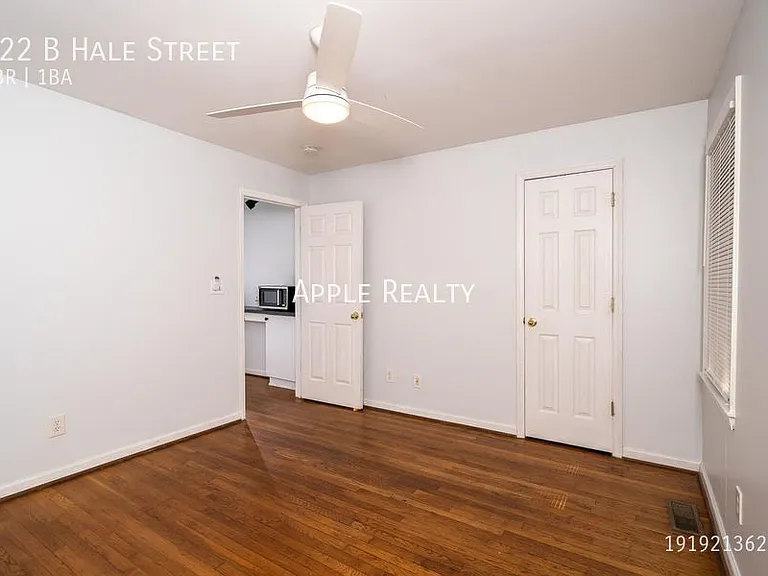 922B Hale St — Photo 6