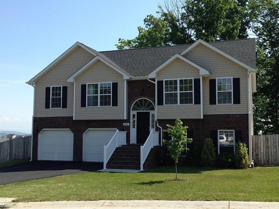 1st image of 685 Keystone Dr