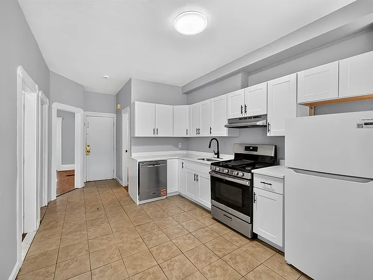 137 Shurtleff St #1 — Photo 11