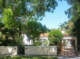 2417 N Greenway Dr, Coral Gables, FL 33134