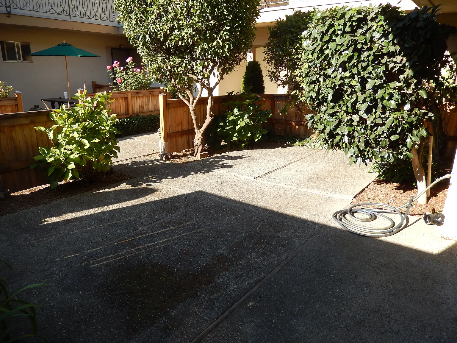 32 Highland Ave — Photo 3