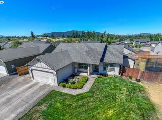 2002 S 60th St, Springfield, OR 97478